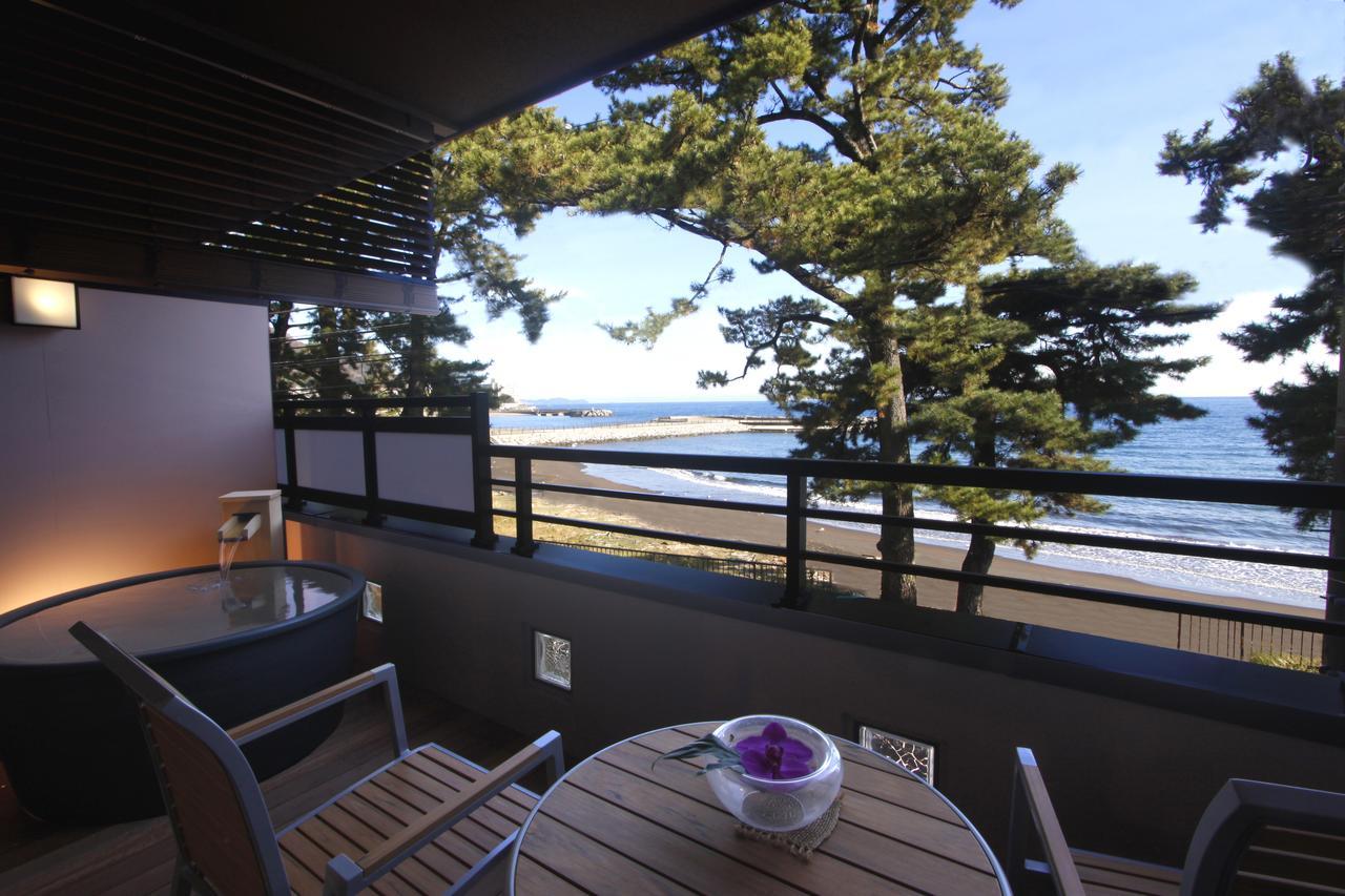 New Tomiyoshi Hotel Atami  Exterior foto